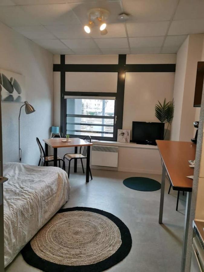 Studio Confortable Hyper Centre De Tours Exterior photo